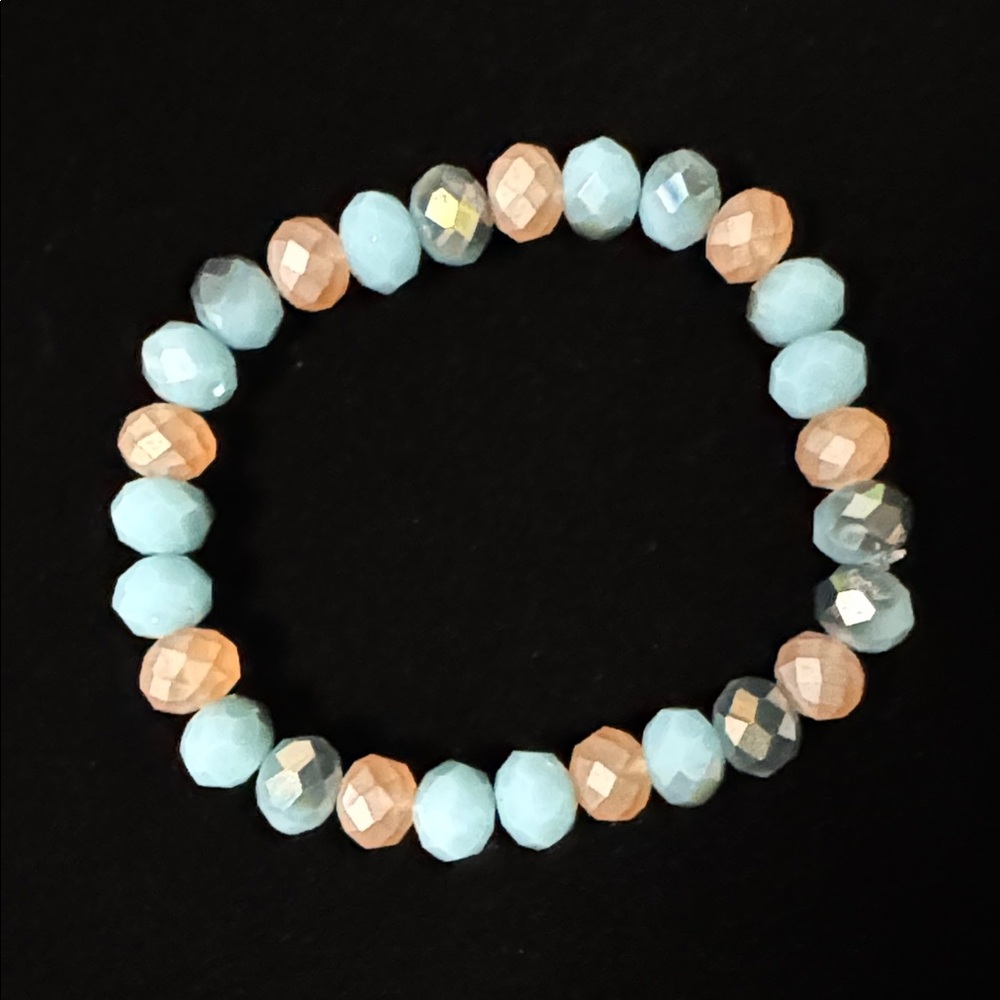 Elegant Turquoise Electroplated and Pearl Luster Peach Faceted Beaded Bracelet